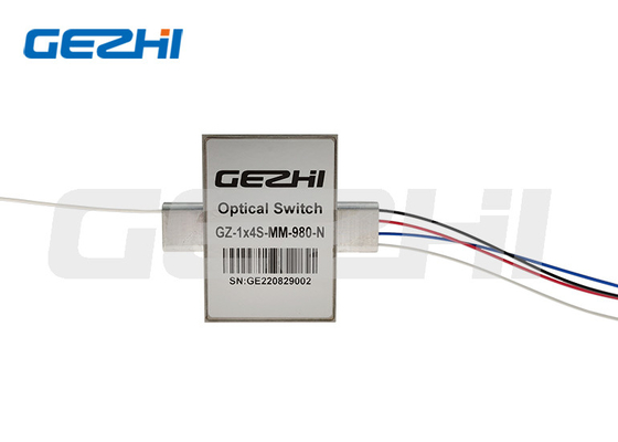 comprar 1x4T fibra de los interruptores ópticos S105/125um para la transferencia de canal del laser/del equipamiento médico online manufacture