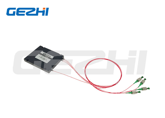 comprar Acoplador óptico de la fibra de inserción que mantiene de la polarización baja de la pérdida 1*3 para el instrumento de la fibra óptica online manufacture