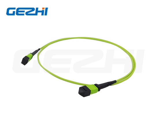 Baja pérdida de inserción 100GbE MPO / MTP Cordón de parche de fibra óptica para longitud personalizada FTTX