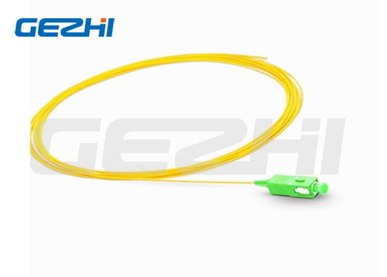 Tipo de conector ST Cable óptico simple Pigtail con referencia a color de la chaqueta del cromatograma